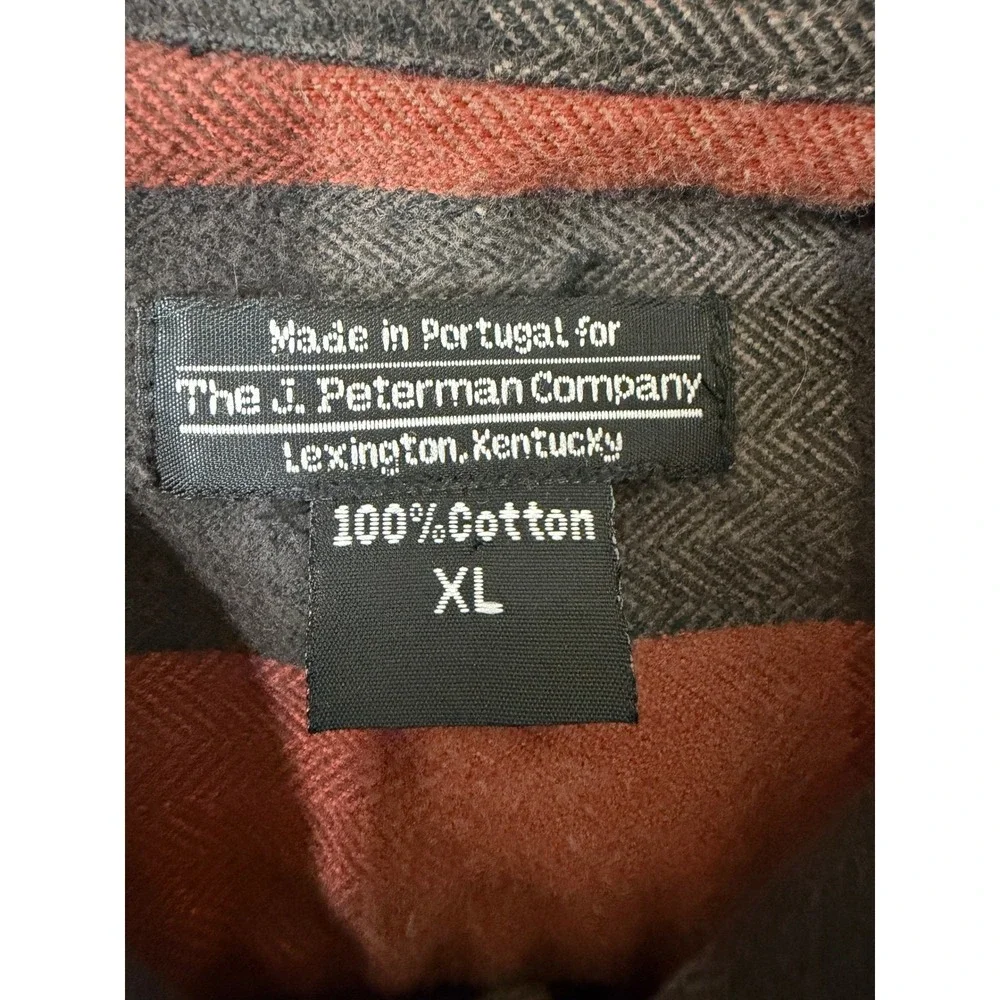 The J.Peterman Company Flannel‎ Shirt Men's XL Red Plaid Long Sleeve XL EUC